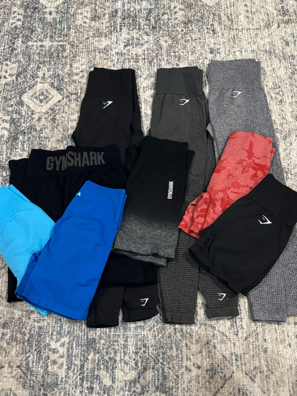 Gymshark women’s/ juniors leggings & shorts bundle